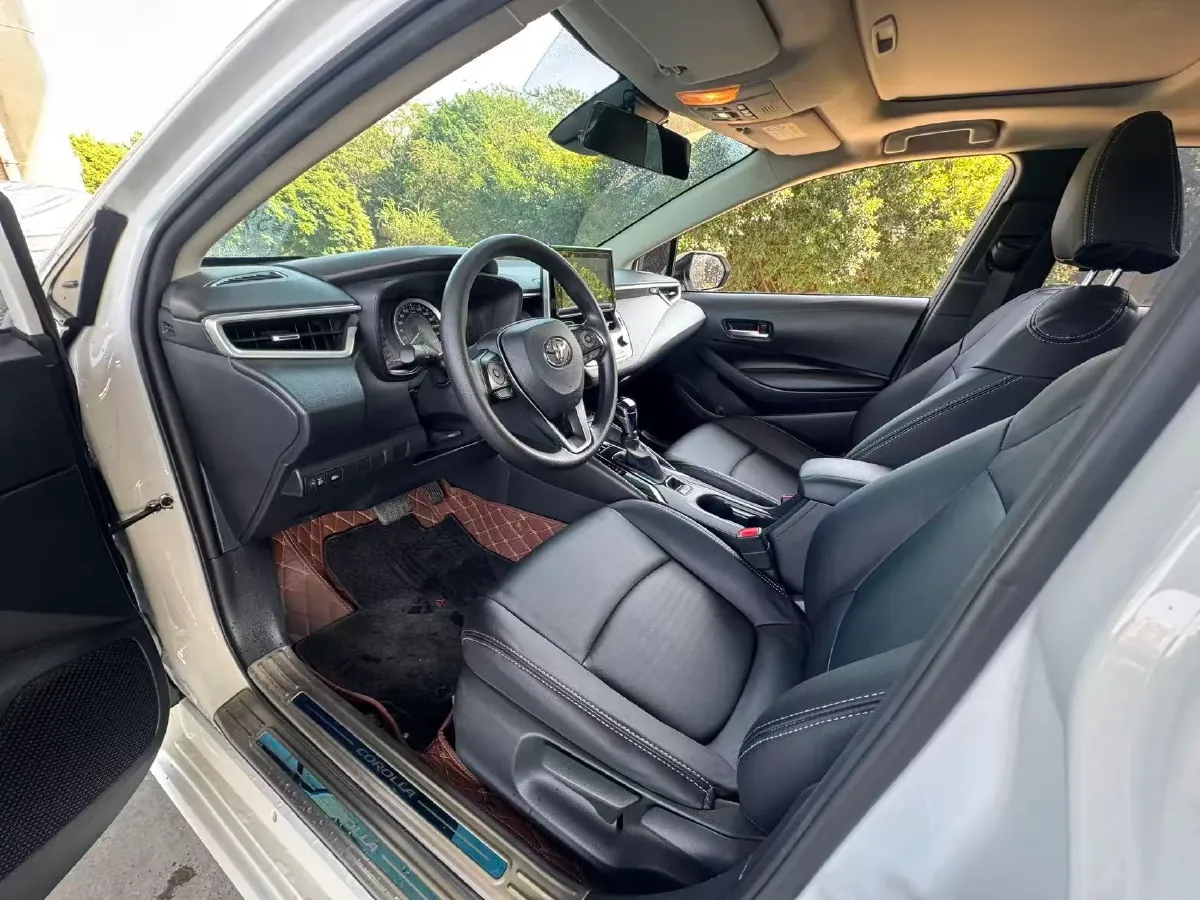 2019 Toyota Corolla 1.2T 116HP L4 CVT,autocango,china used car exporter,china ev exporter,chinese used car exporter,chinese used ev exporter