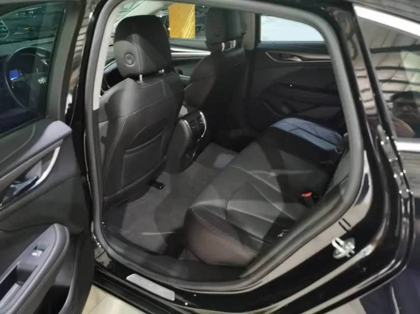 2022 Buick Larcosse 2.0T 237HP L4 9AT,autocango,china used car exporter,china ev exporter,chinese used car exporter,chinese used ev exporter