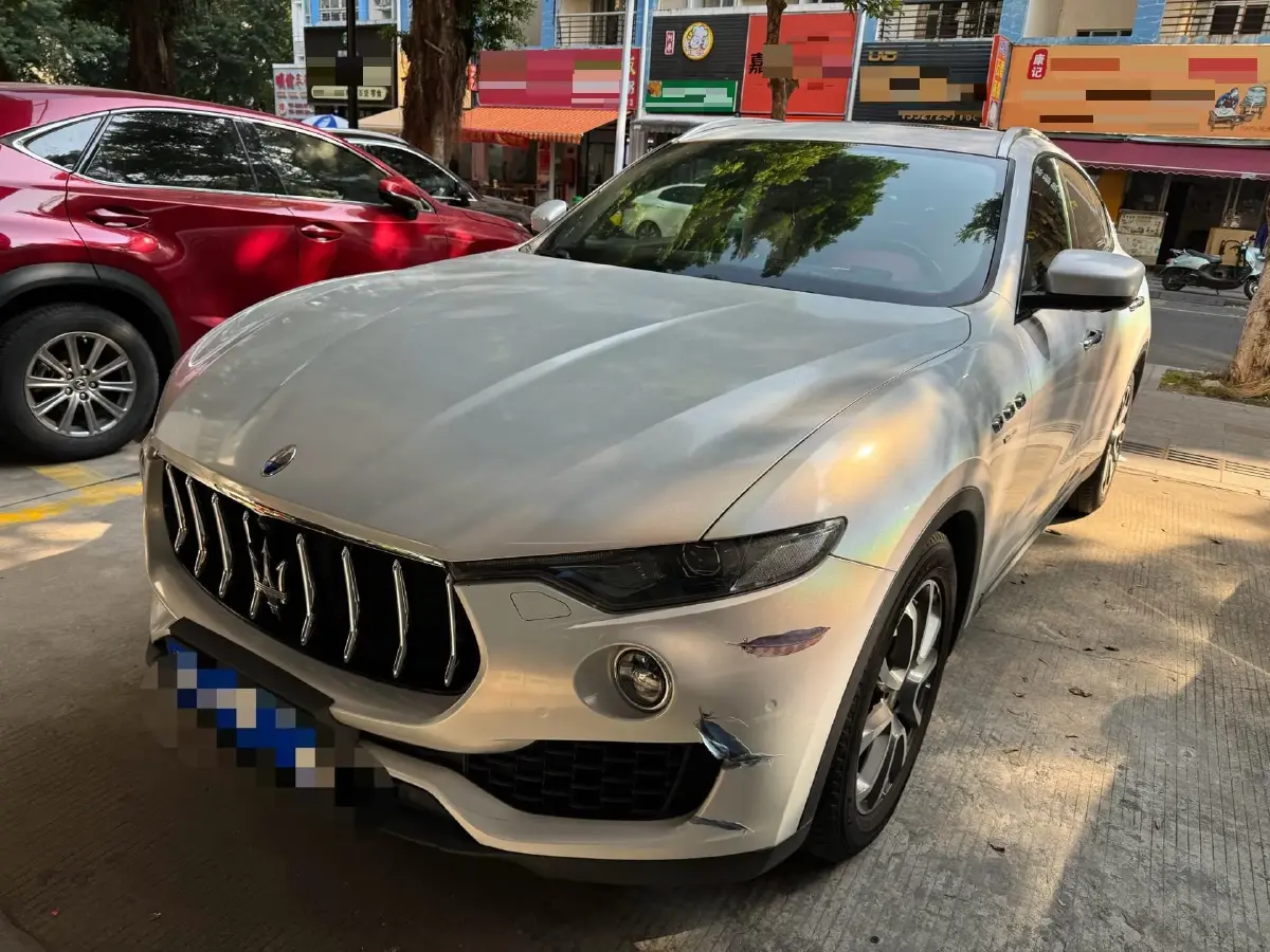 2016 Maserati Levante 3.0T 430HP V6 8AT