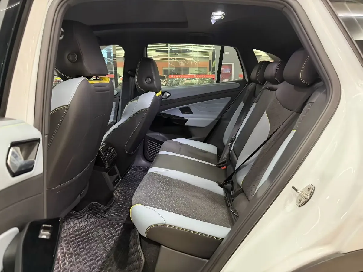 2022 Volkswagen ID.4 X BEV 83.4KWH,autocango,china used car exporter,china ev exporter,chinese used car exporter,chinese used ev exporter