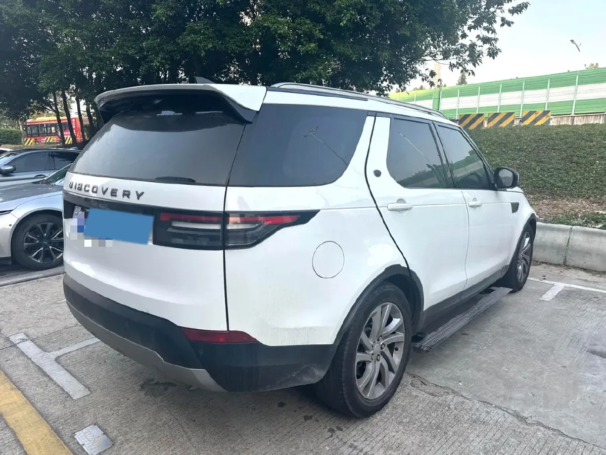 2017 Land Rover Discovery 3.0T 340HP V6 8AT,autocango,china used car exporter,china ev exporter,chinese used car exporter,chinese used ev exporter