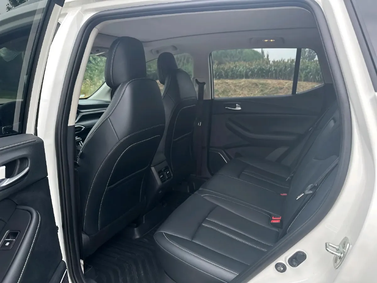 2022 GAC Trumpchi GS4 1.5T 169HP L4 6AT,autocango,china used car exporter,china ev exporter,chinese used car exporter,chinese used ev exporter