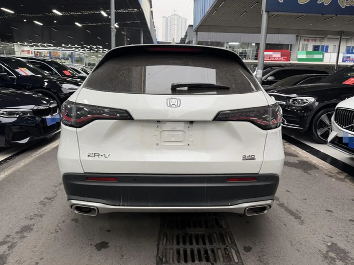2023 Honda ZR-V 1.5T 182HP L4 CVT,autocango,china used car exporter,china ev exporter,chinese used car exporter,chinese used ev exporter