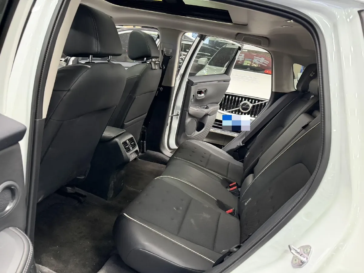 2023 Honda ZR-V 1.5T 182HP L4 CVT,autocango,china used car exporter,china ev exporter,chinese used car exporter,chinese used ev exporter