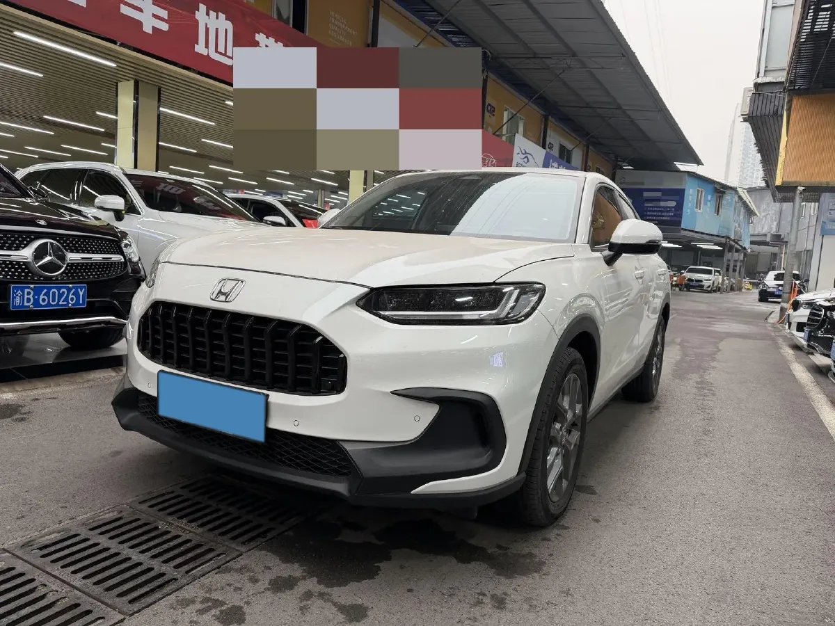 2023 Honda ZR-V 1.5T 182HP L4 CVT,autocango,china used car exporter,china ev exporter,chinese used car exporter,chinese used ev exporter