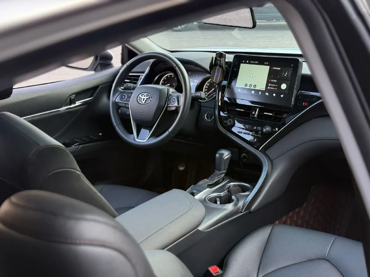 2021 Toyota Camry 2.0L 178HP L4 CVT,autocango,china used car exporter,china ev exporter,chinese used car exporter,chinese used ev exporter