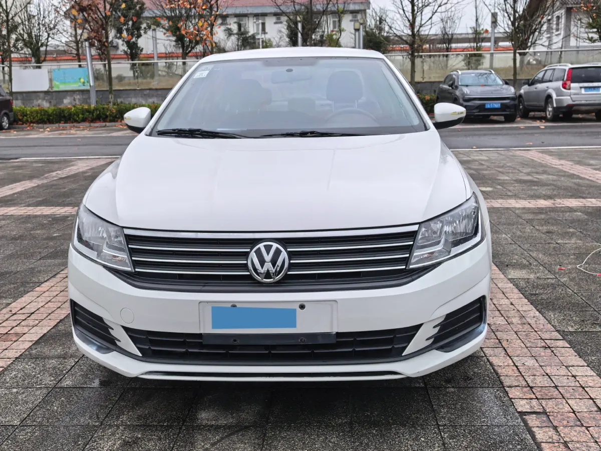 2019 Volkswagen Polo 1.5L 113HP L4 5MT,autocango,china used car exporter,china ev exporter,chinese used car exporter,chinese used ev exporter