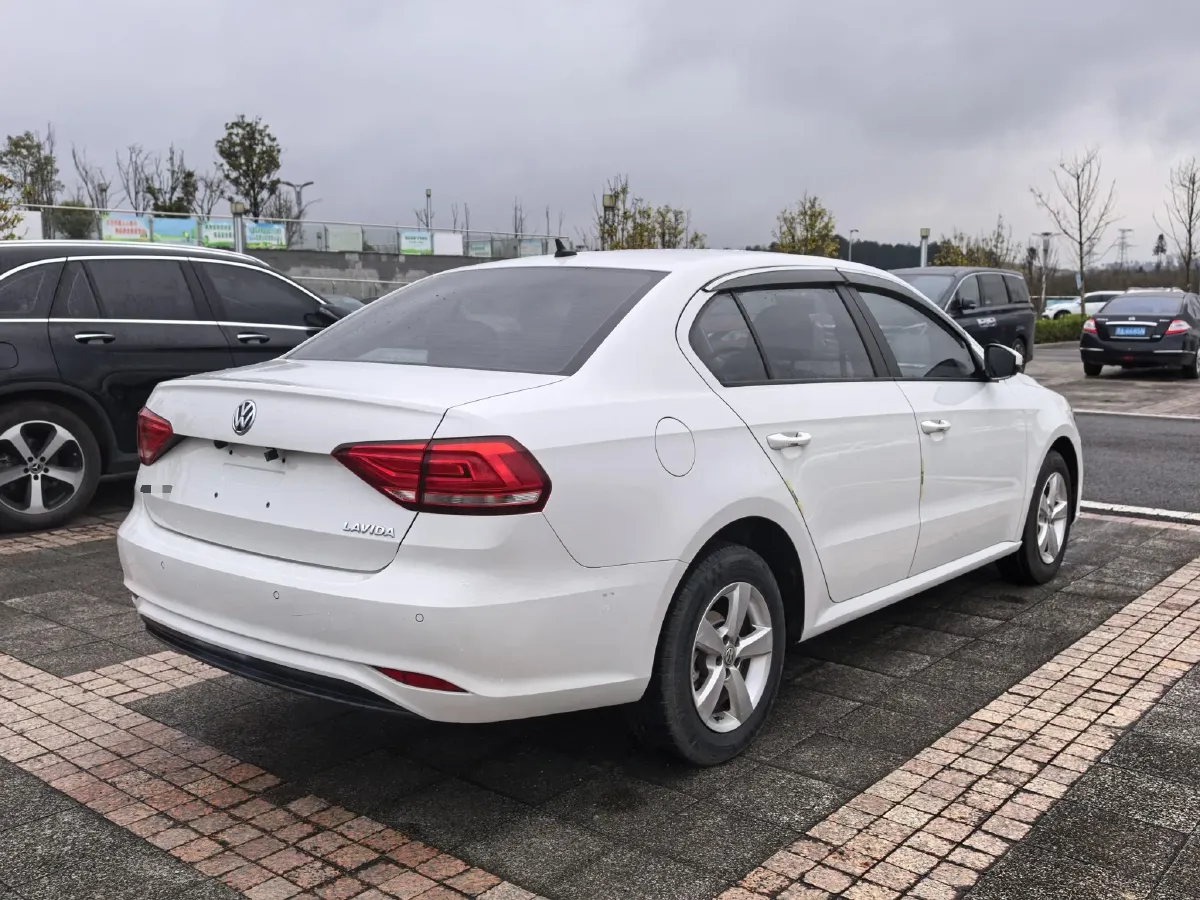 2019 Volkswagen Polo 1.5L 113HP L4 5MT,autocango,china used car exporter,china ev exporter,chinese used car exporter,chinese used ev exporter