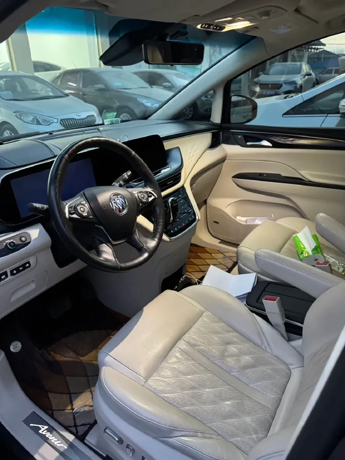 2021 Buick GL8 2.0T 237HP L4 9AT,autocango,china used car exporter,china ev exporter,chinese used car exporter,chinese used ev exporter