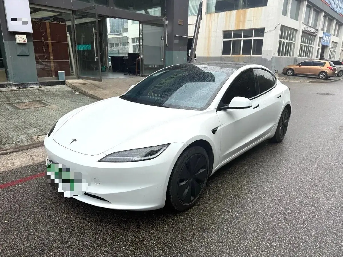 2023 HYPTEC GT BEV 80KWH