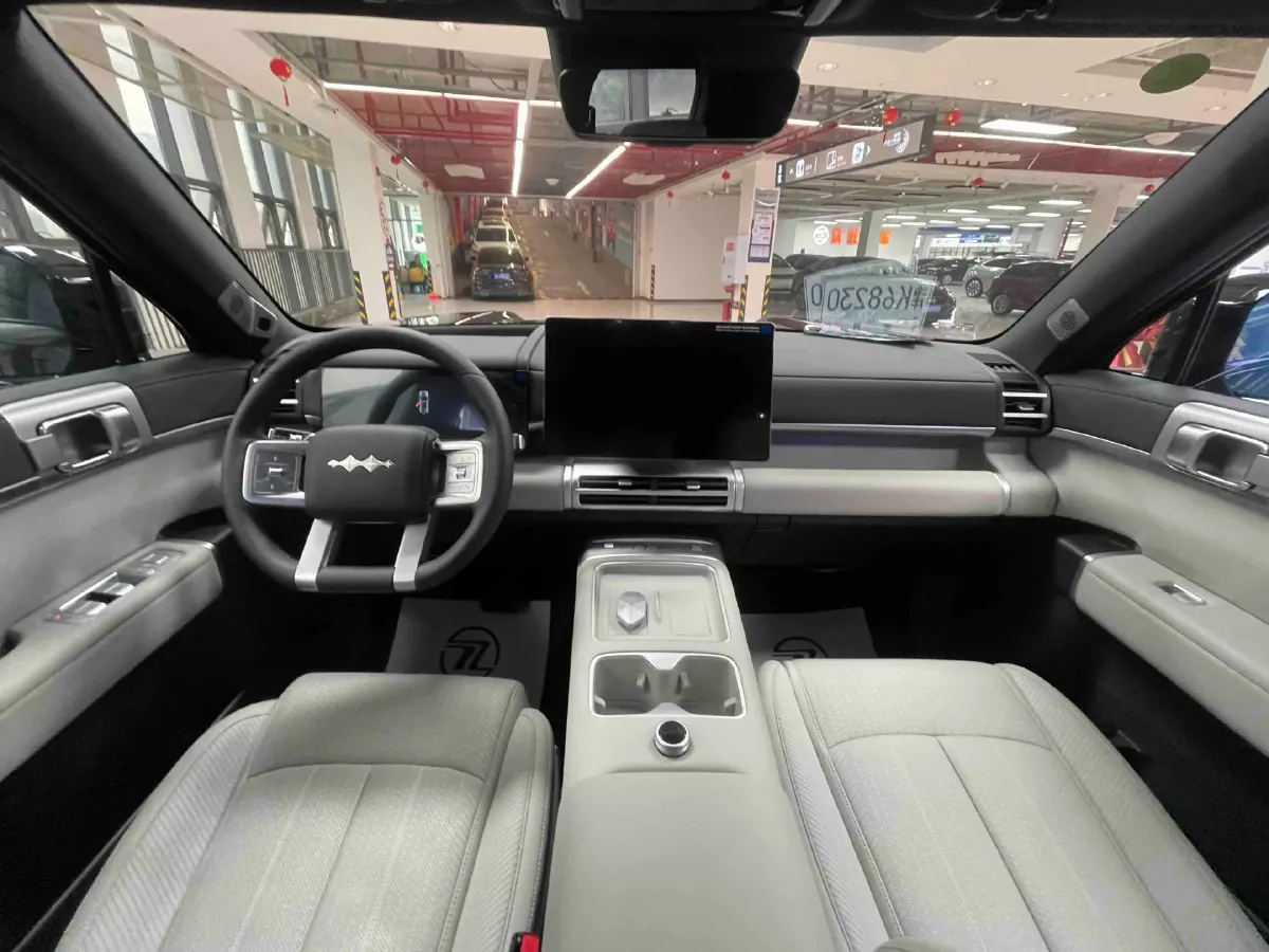 2025 FangChengBao Tai 7 1.5T 156HP L4 E-CVT PHEV,autocango,china used car exporter,china ev exporter,chinese used car exporter,chinese used ev exporter