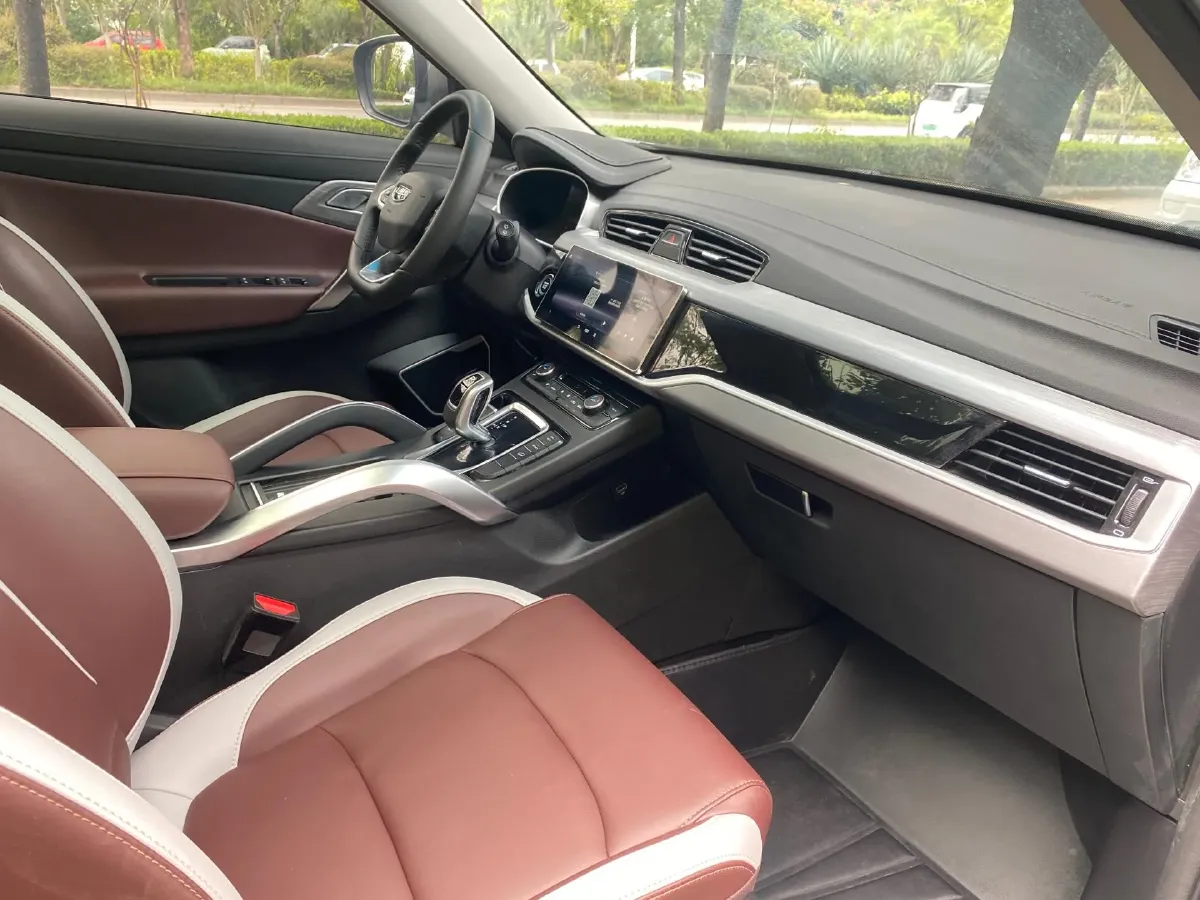 2022 Geely Azkarra 1.8T 184HP L4 7DCT,autocango,china used car exporter,china ev exporter,chinese used car exporter,chinese used ev exporter