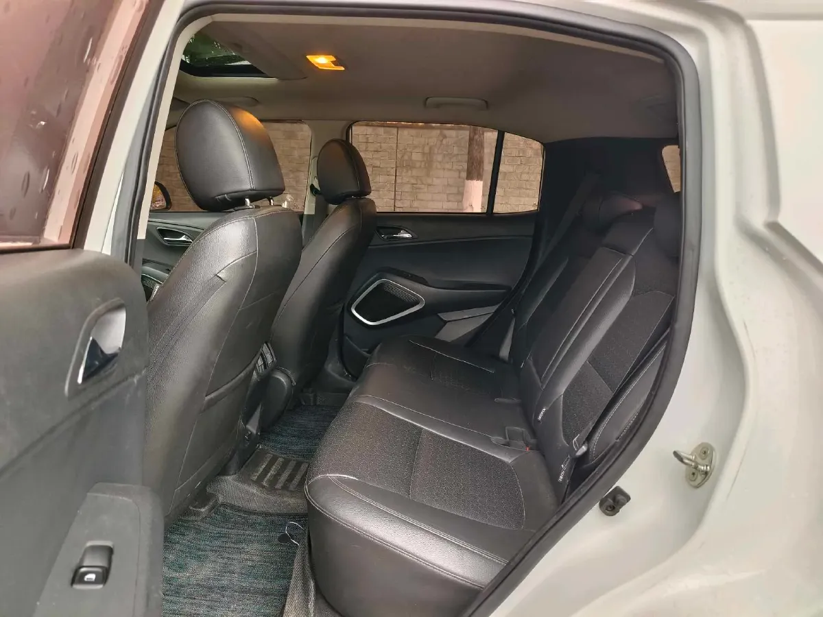 2018 Hyundai ix35 2.0L 160HP L4 6AT,autocango,china used car exporter,china ev exporter,chinese used car exporter,chinese used ev exporter