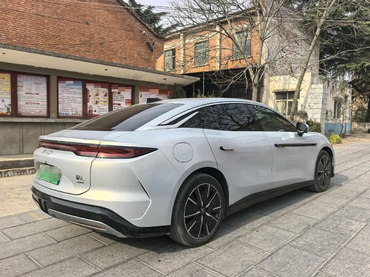 2025 BYD Han BEV 79.6KWH,autocango,china used car exporter,china ev exporter,chinese used car exporter,chinese used ev exporter