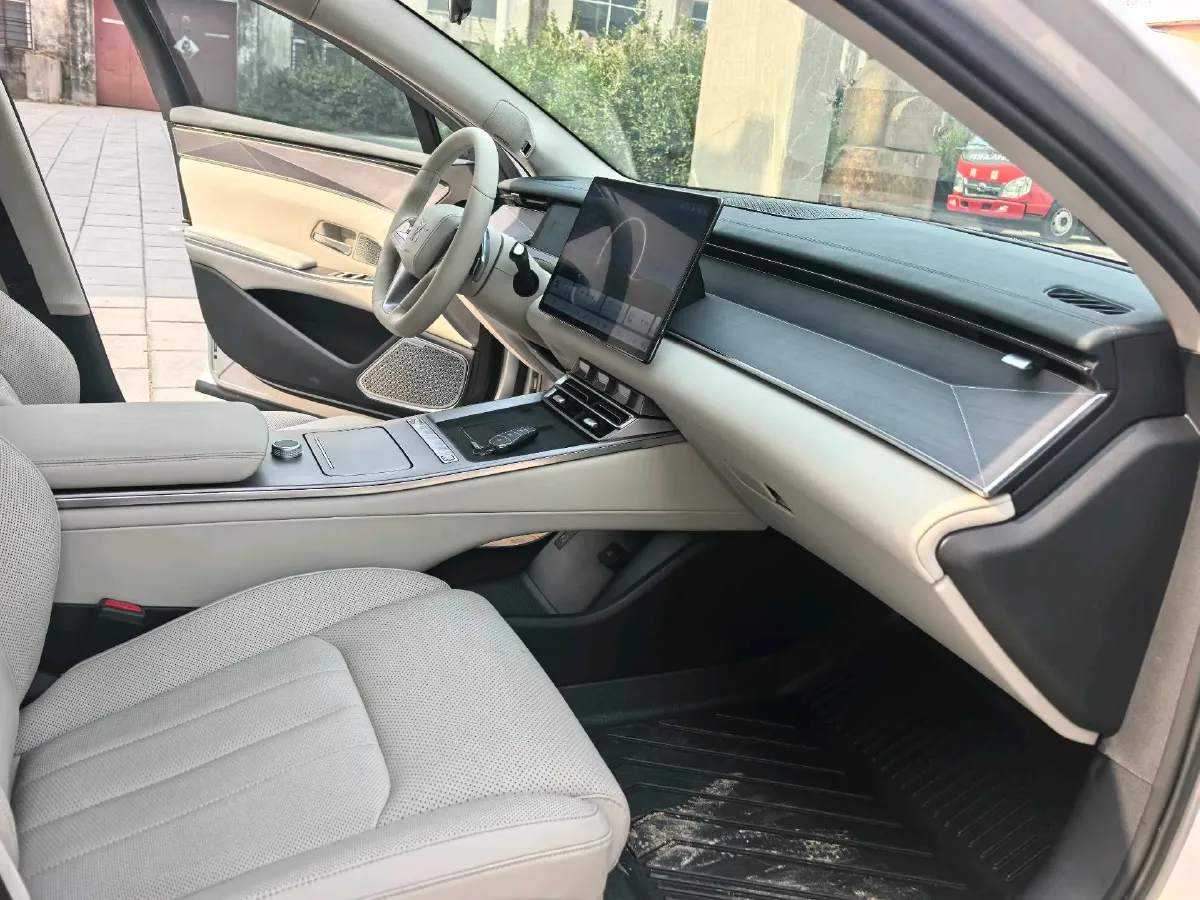 2025 BYD Han BEV 79.6KWH,autocango,china used car exporter,china ev exporter,chinese used car exporter,chinese used ev exporter