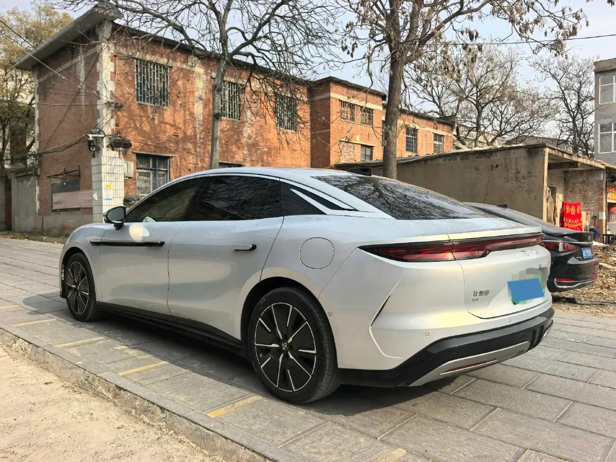 2025 BYD Han BEV 79.6KWH,autocango,china used car exporter,china ev exporter,chinese used car exporter,chinese used ev exporter