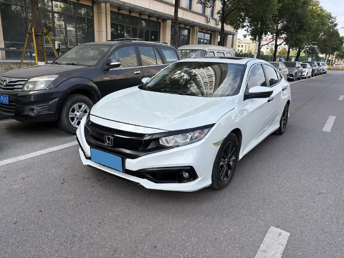 2019 Honda Civic 1.5T 177HP L4 6MT