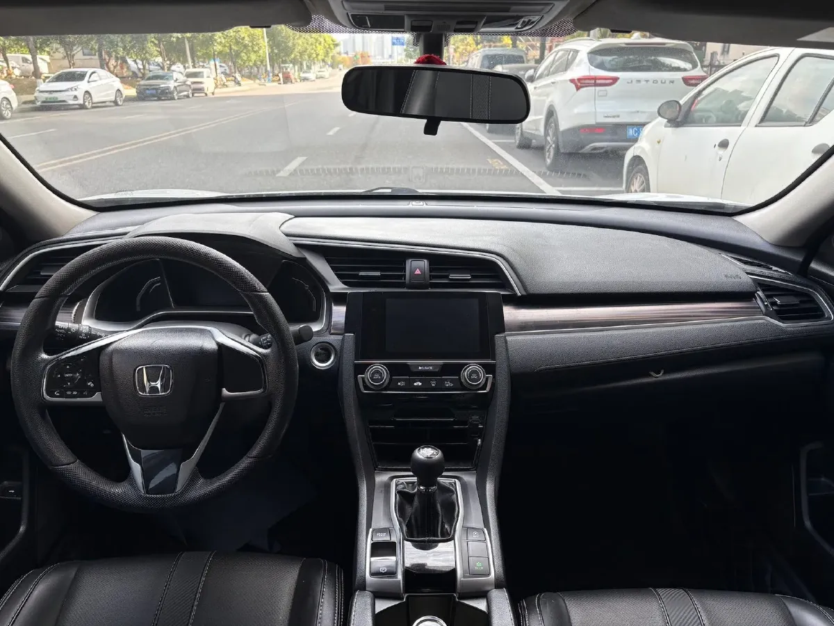 2019 Honda Civic 1.5T 177HP L4 6MT,autocango,china used car exporter,china ev exporter,chinese used car exporter,chinese used ev exporter