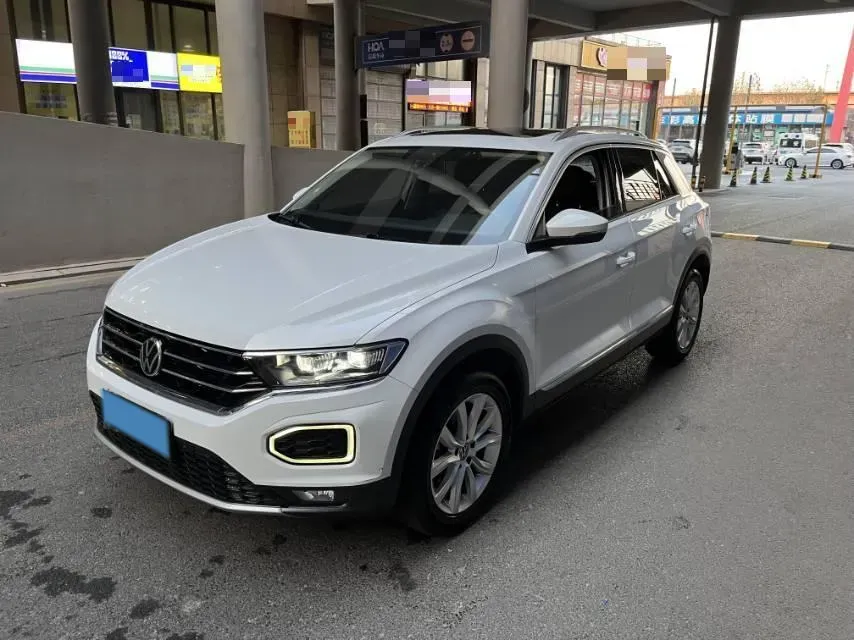 2021 Volkswagen T-Roc 1.4T 150HP L4 7DCT,autocango,china used car exporter,china ev exporter,chinese used car exporter,chinese used ev exporter
