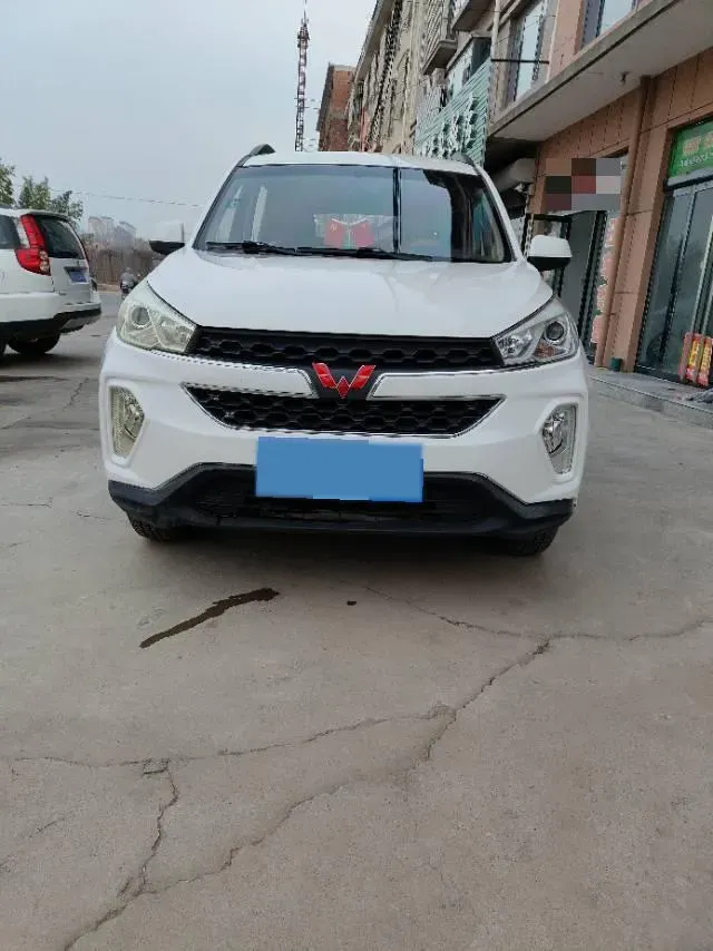 2018 WuLing HongGuang S3 1.5L 112HP L4 6MT,autocango,china used car exporter,china ev exporter,chinese used car exporter,chinese used ev exporter