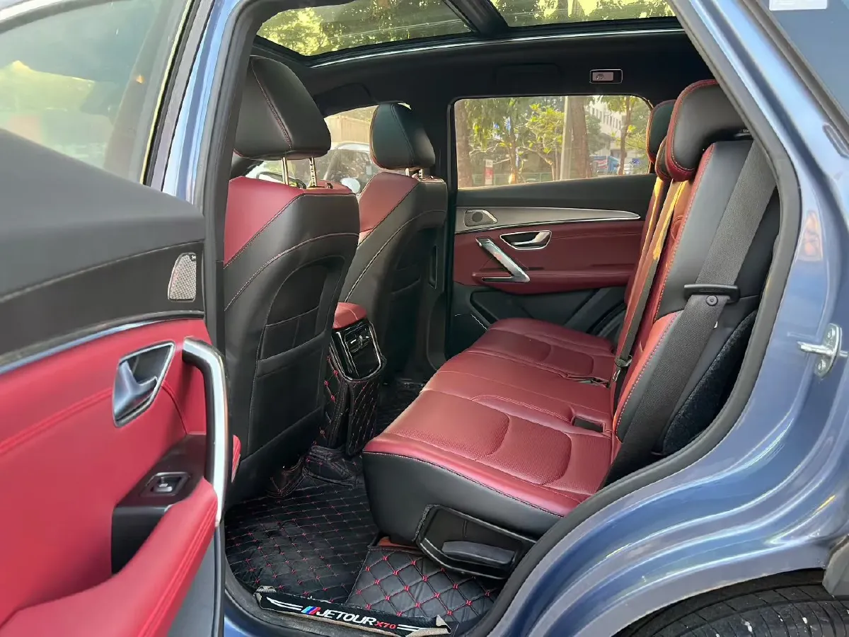 2021 Haval H6 Coupe 1.5T 169HP L4 7DCT,autocango,china used car exporter,china ev exporter,chinese used car exporter,chinese used ev exporter