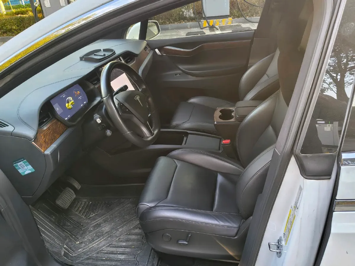 2017 Tesla Model X BEV 100KWH,autocango,china used car exporter,china ev exporter,chinese used car exporter,chinese used ev exporter