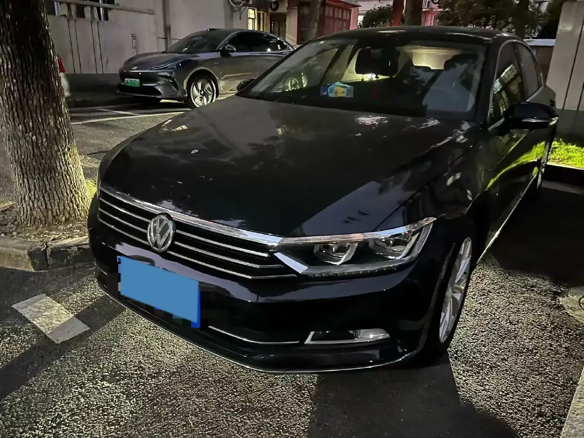 2018 Volkswagen Magotan 1.8T 180HP L4 7DCT