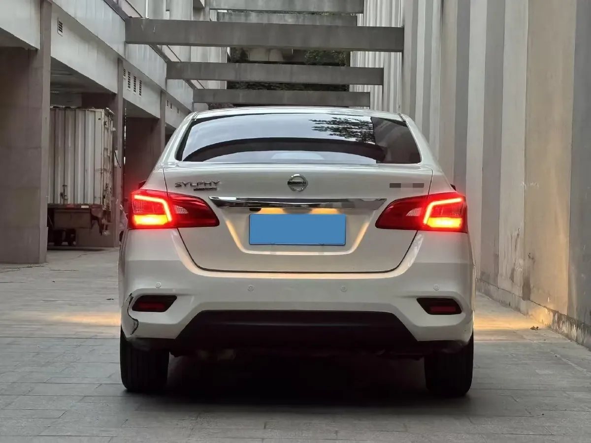 2022 Nissan Sylphy 1.6L 122HP L4 CVT,autocango,china used car exporter,china ev exporter,chinese used car exporter,chinese used ev exporter