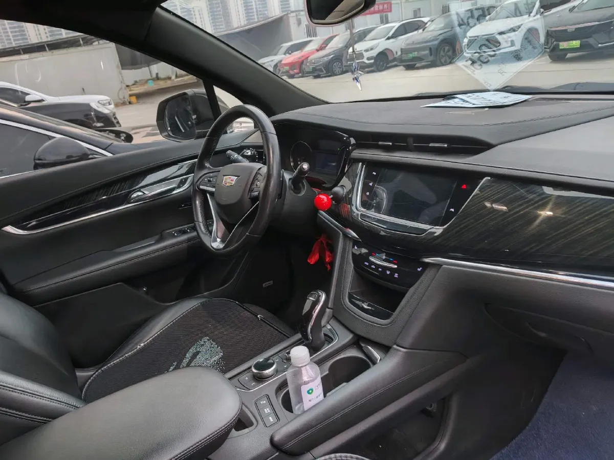 2020 Cadillac XT6 2.0T 237HP L4 9AT,autocango,china used car exporter,china ev exporter,chinese used car exporter,chinese used ev exporter