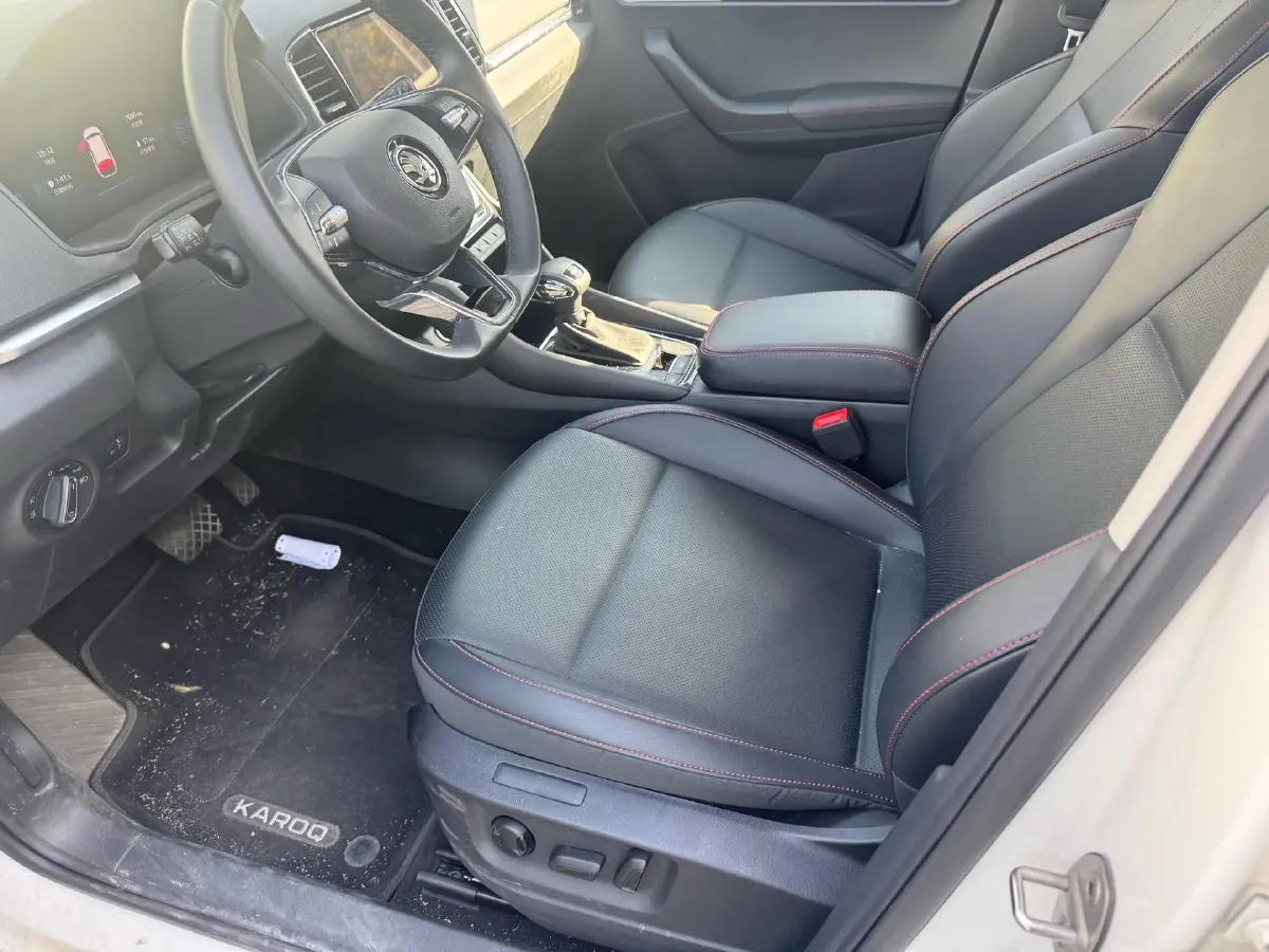 2022 Skoda Karoq 1.4T 150HP L4 7DCT,autocango,china used car exporter,china ev exporter,chinese used car exporter,chinese used ev exporter