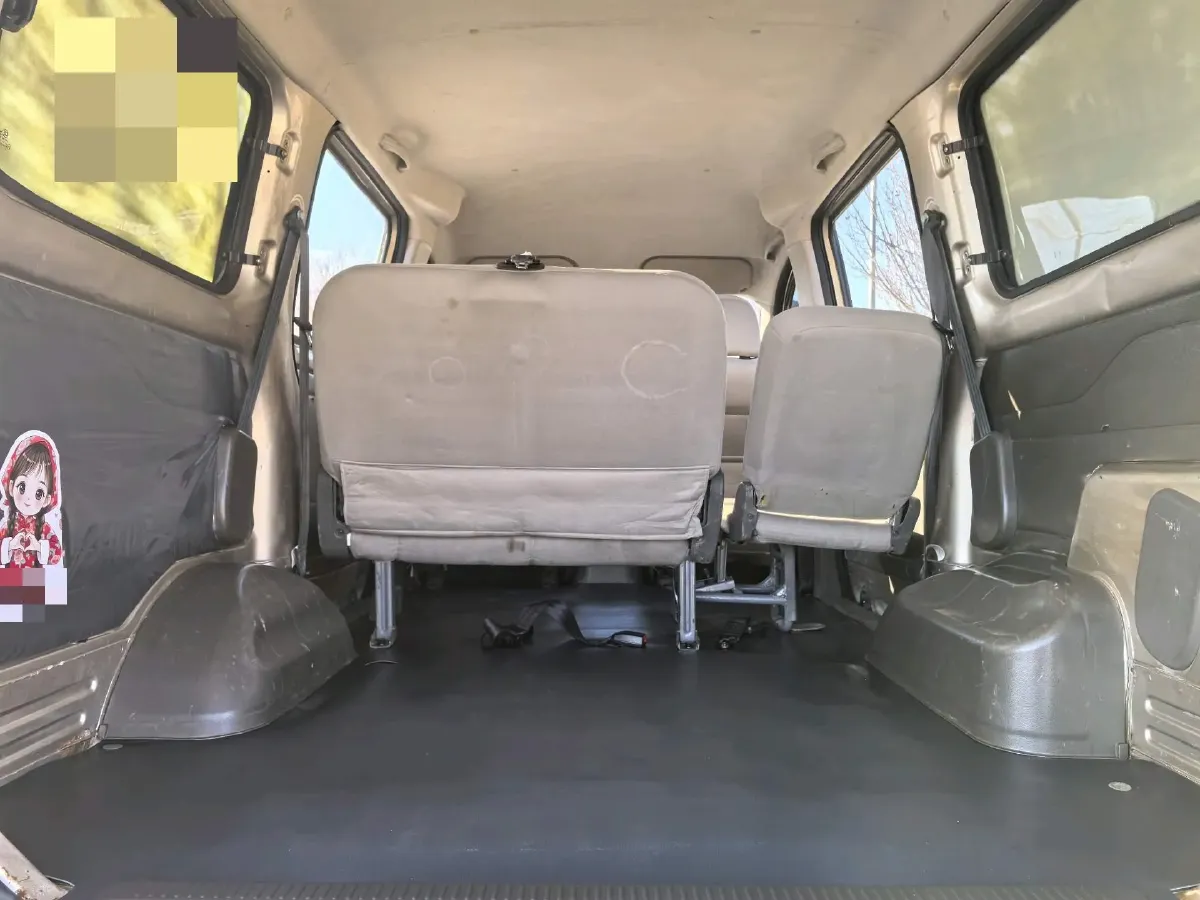 2015 WuLing RongGuang V 1.5L 112HP L4 5MT,autocango,china used car exporter,china ev exporter,chinese used car exporter,chinese used ev exporter