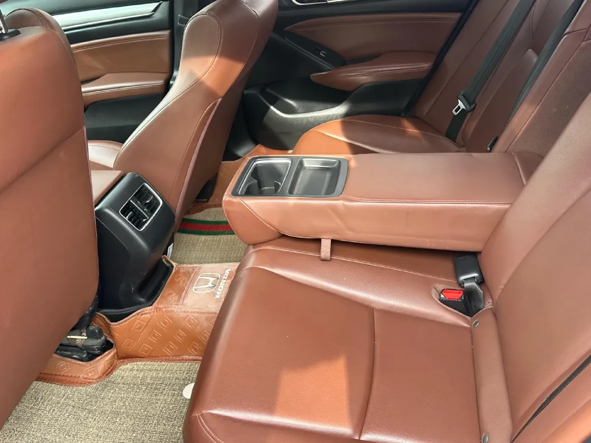 2019 Honda Inspire 2.0L 146HP L4 E-CVT Hybrid,autocango,china used car exporter,china ev exporter,chinese used car exporter,chinese used ev exporter