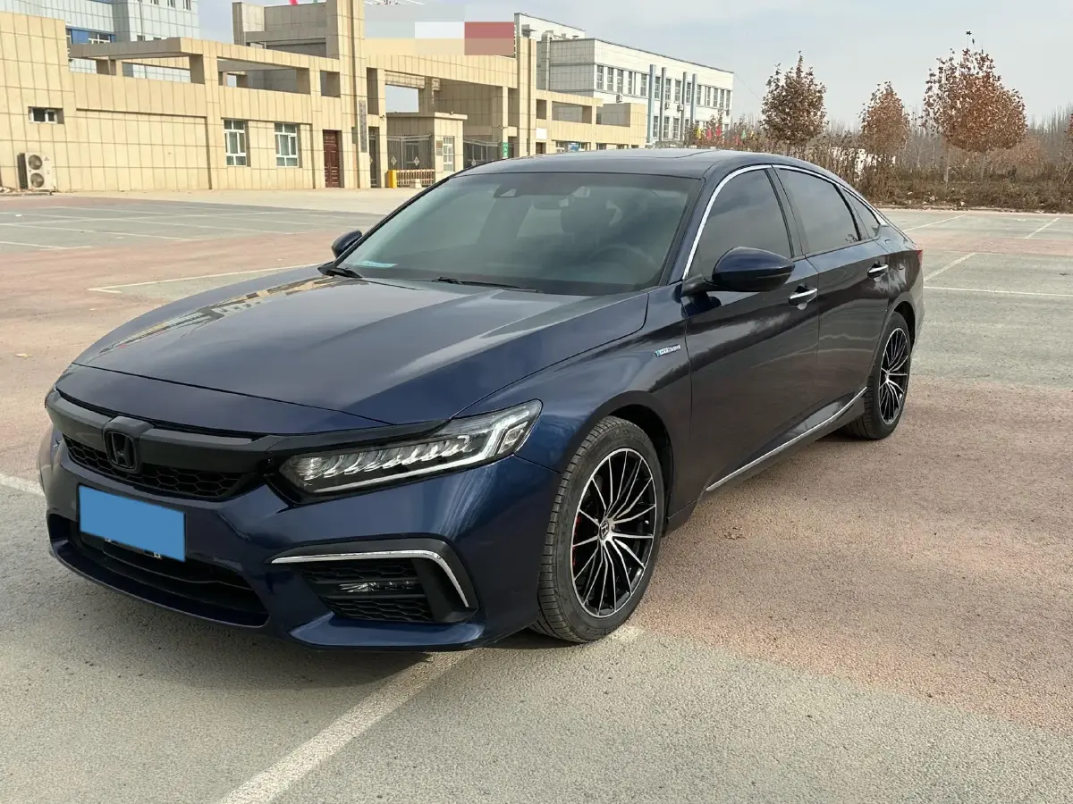 2019 Honda Inspire 2.0L 146HP L4 E-CVT Hybrid