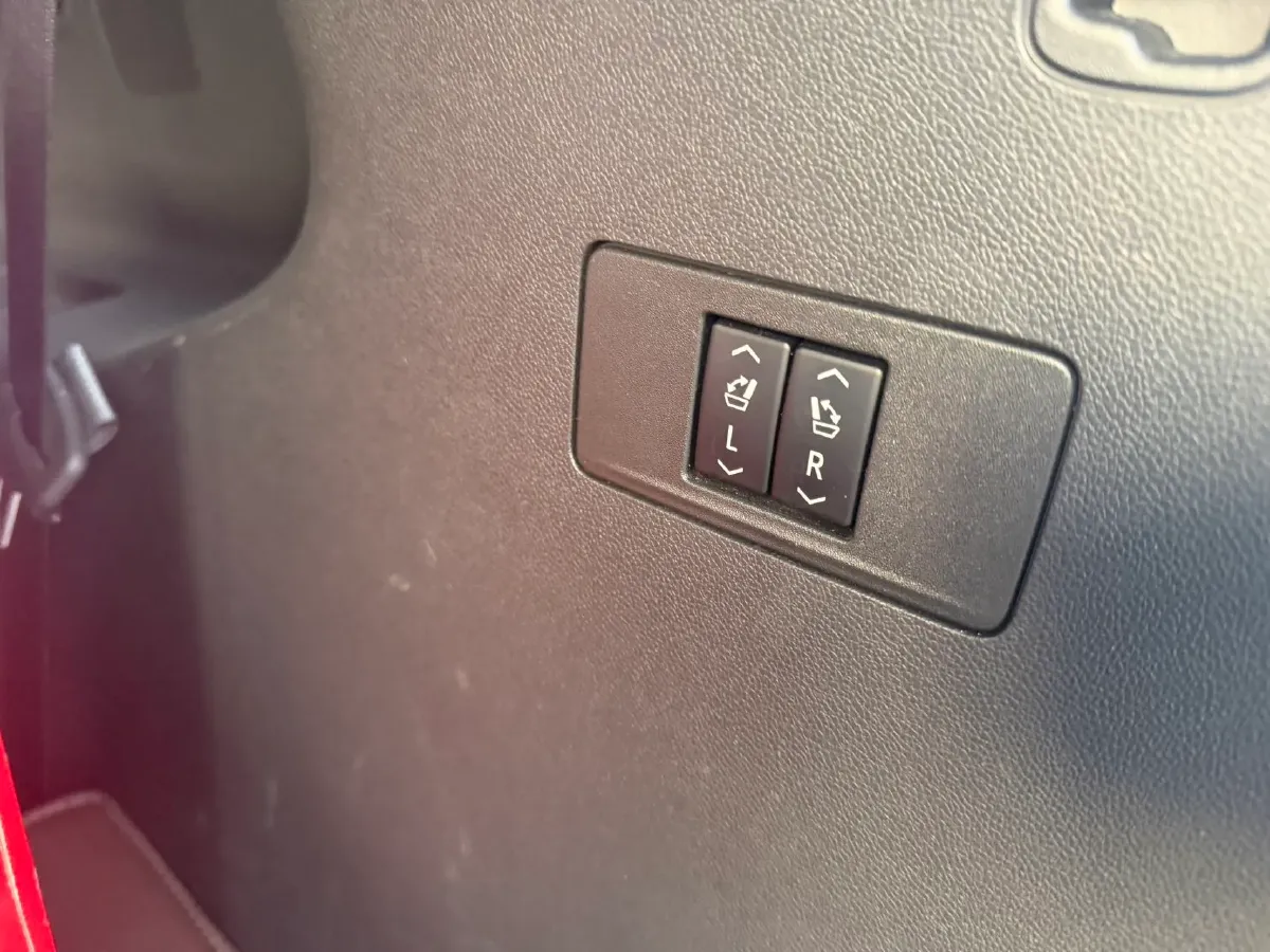 2022 Buick Enclave 2.0T 237HP L4 9AT,autocango,china used car exporter,china ev exporter,chinese used car exporter,chinese used ev exporter