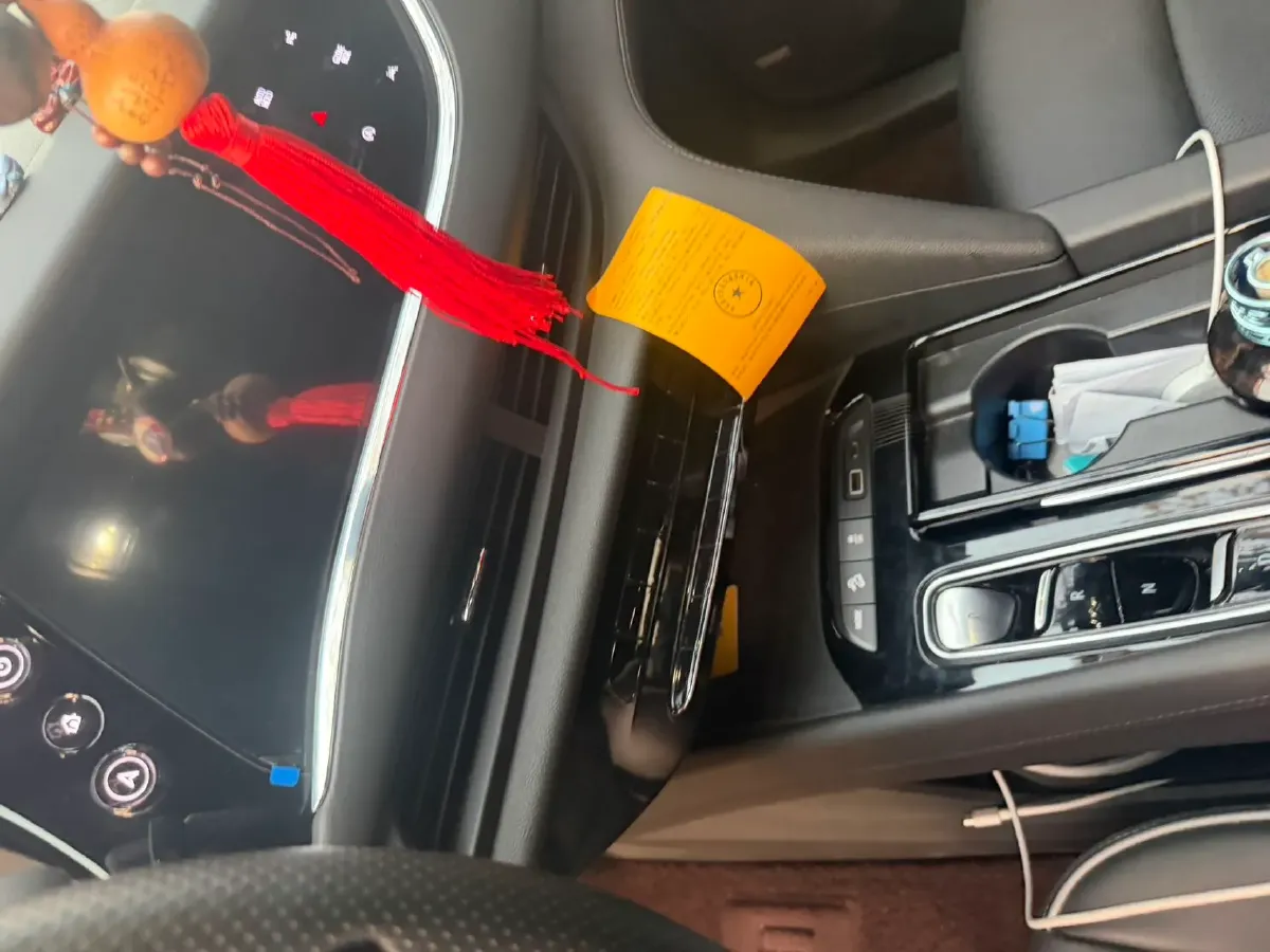 2022 Buick Enclave 2.0T 237HP L4 9AT,autocango,china used car exporter,china ev exporter,chinese used car exporter,chinese used ev exporter