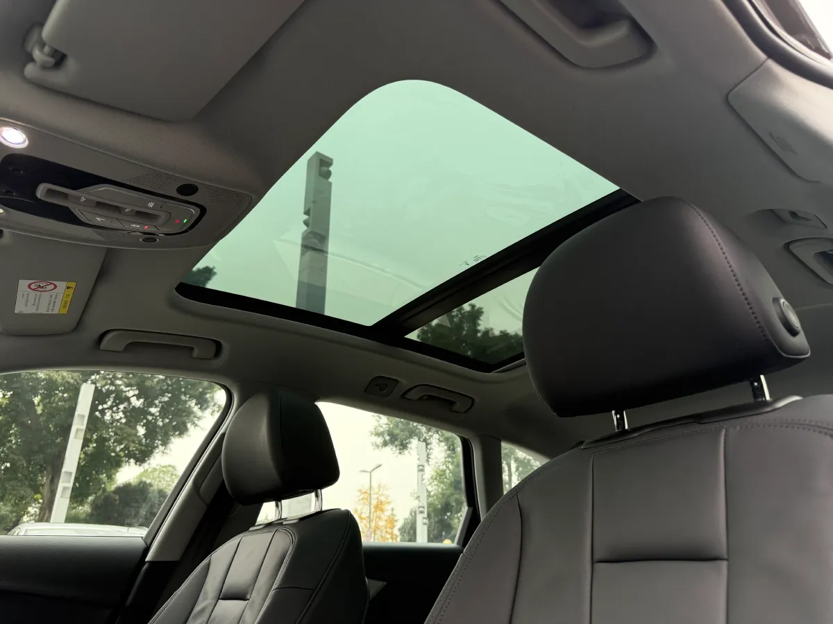 2023 Audi A4 2.0T 204HP L4 7DCT,autocango,china used car exporter,china ev exporter,chinese used car exporter,chinese used ev exporter