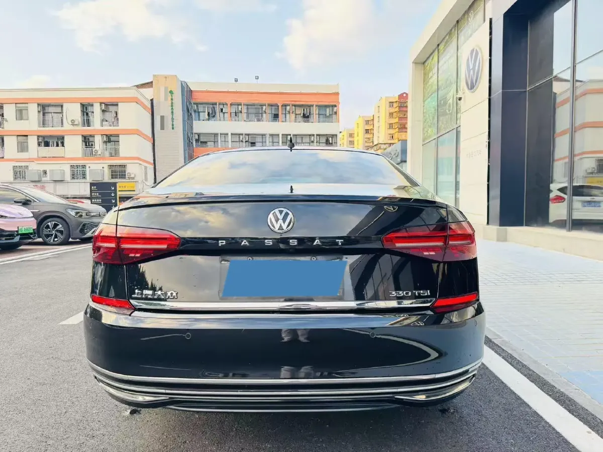 2019 Volvo V40 1.5T 152HP L4 6AT,autocango,china used car exporter,china ev exporter,chinese used car exporter,chinese used ev exporter