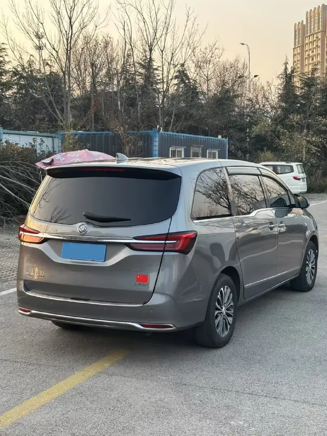 2021 Buick GL8 2.0T 237HP L4 9AT,autocango,china used car exporter,china ev exporter,chinese used car exporter,chinese used ev exporter