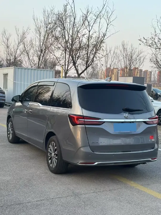 2021 Buick GL8 2.0T 237HP L4 9AT,autocango,china used car exporter,china ev exporter,chinese used car exporter,chinese used ev exporter