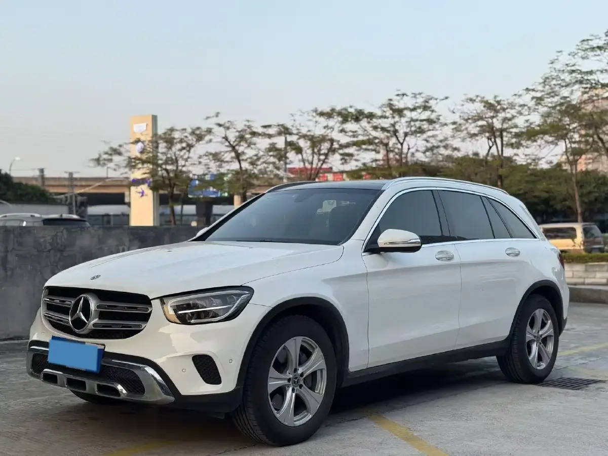 2020 Mercedes-Benz GLC Class 2.0T 197HP L4 9AT