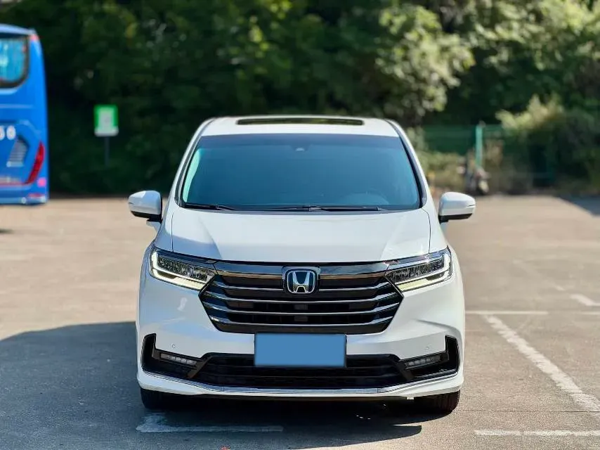 2022 Honda Odyssey 2.0L 146HP L4 E-CVT Hybrid,autocango,china used car exporter,china ev exporter,chinese used car exporter,chinese used ev exporter