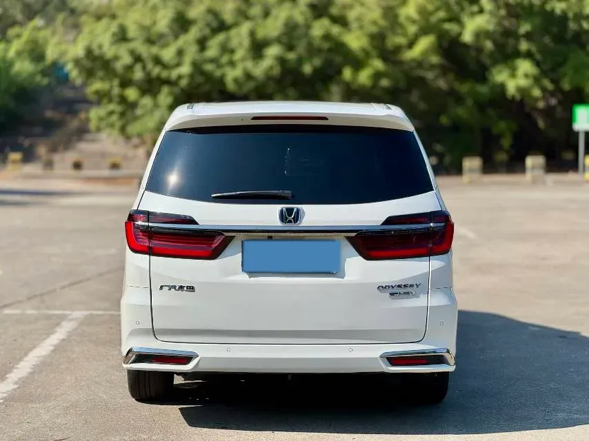 2022 Honda Odyssey 2.0L 146HP L4 E-CVT Hybrid,autocango,china used car exporter,china ev exporter,chinese used car exporter,chinese used ev exporter