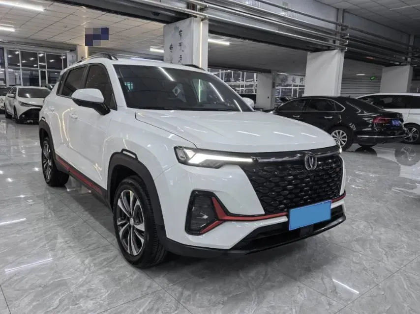 2021 ChangAn CS35 Plus 1.4T 160HP L4 7DCT,autocango,china used car exporter,china ev exporter,chinese used car exporter,chinese used ev exporter