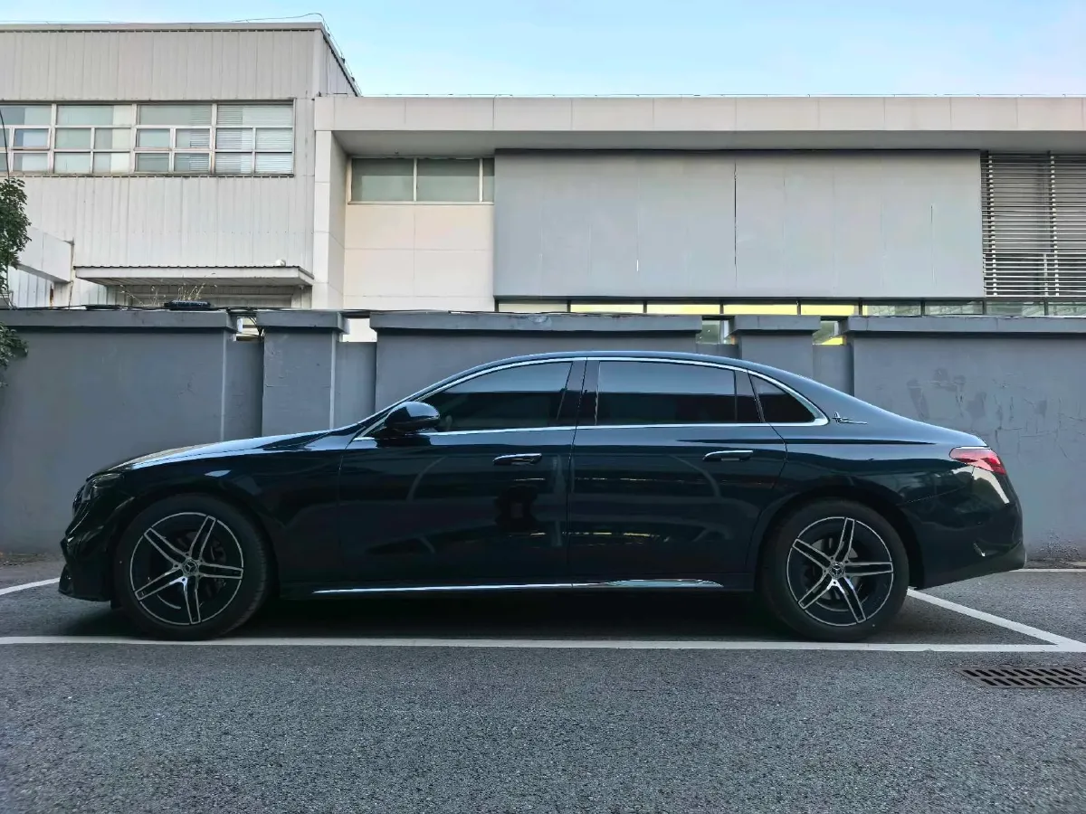 2024 Mercedes-Benz E Class 2.0T 204HP L4 9AT,autocango,china used car exporter,china ev exporter,chinese used car exporter,chinese used ev exporter