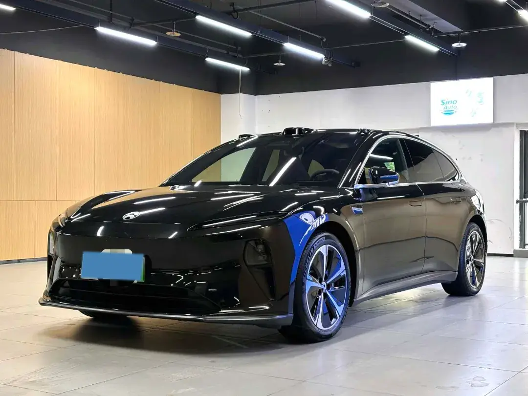 2025 NIO ET5T BEV