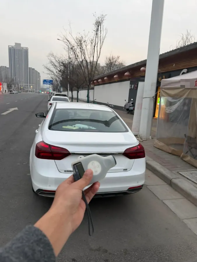 2019 Geely Emgrand 1.5L 109HP L4 5MT,autocango,china used car exporter,china ev exporter,chinese used car exporter,chinese used ev exporter