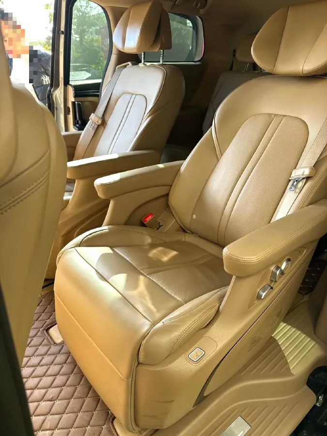 2021 Buick GL8 2.0T 237HP L4 9AT,autocango,china used car exporter,china ev exporter,chinese used car exporter,chinese used ev exporter