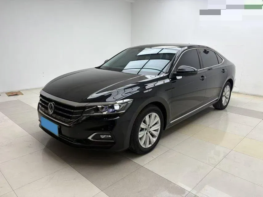 2020 Volkswagen Passat 2.0T 186HP L4 7DCT,autocango,china used car exporter,china ev exporter,chinese used car exporter,chinese used ev exporter