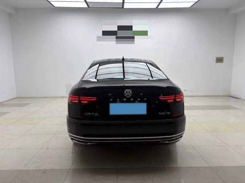 2020 Volkswagen Passat 2.0T 186HP L4 7DCT,autocango,china used car exporter,china ev exporter,chinese used car exporter,chinese used ev exporter