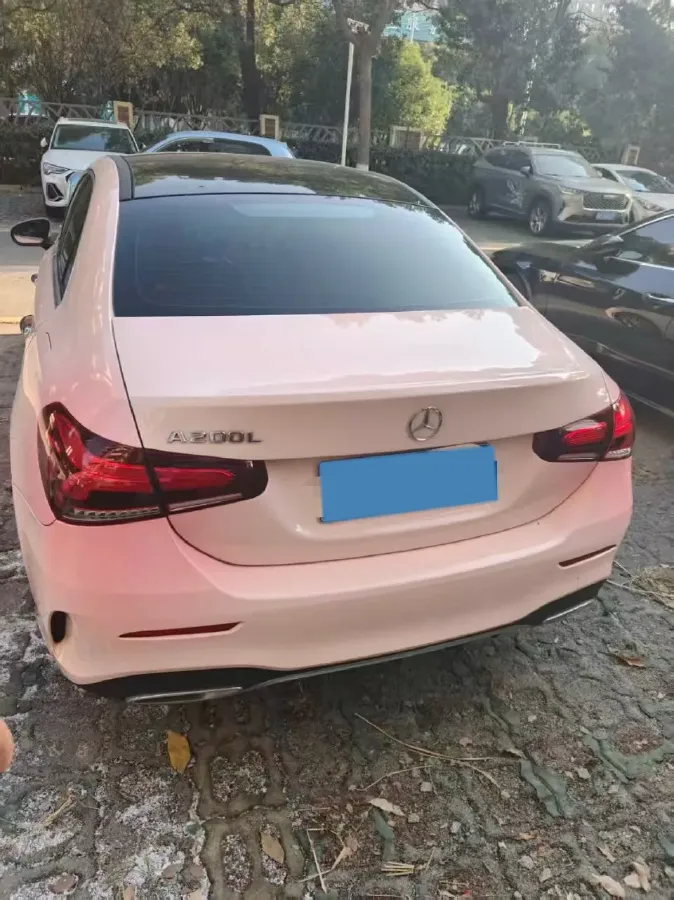 2022 Mercedes-Benz A Class 1.3T 163HP L4 7DCT,autocango,china used car exporter,china ev exporter,chinese used car exporter,chinese used ev exporter